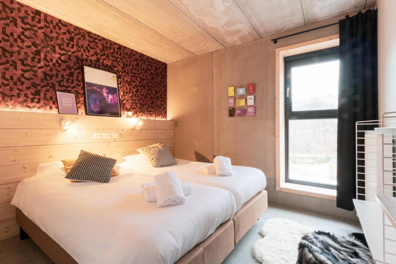 Daft Hotel & Glamping Мальмеди Экстерьер фото